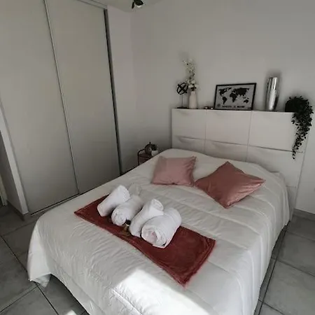 Les Coteaux Yourhosthelper Apartman