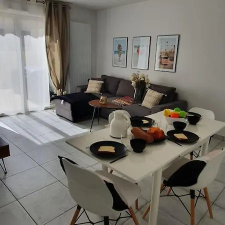 Les Coteaux Yourhosthelper Apartman *